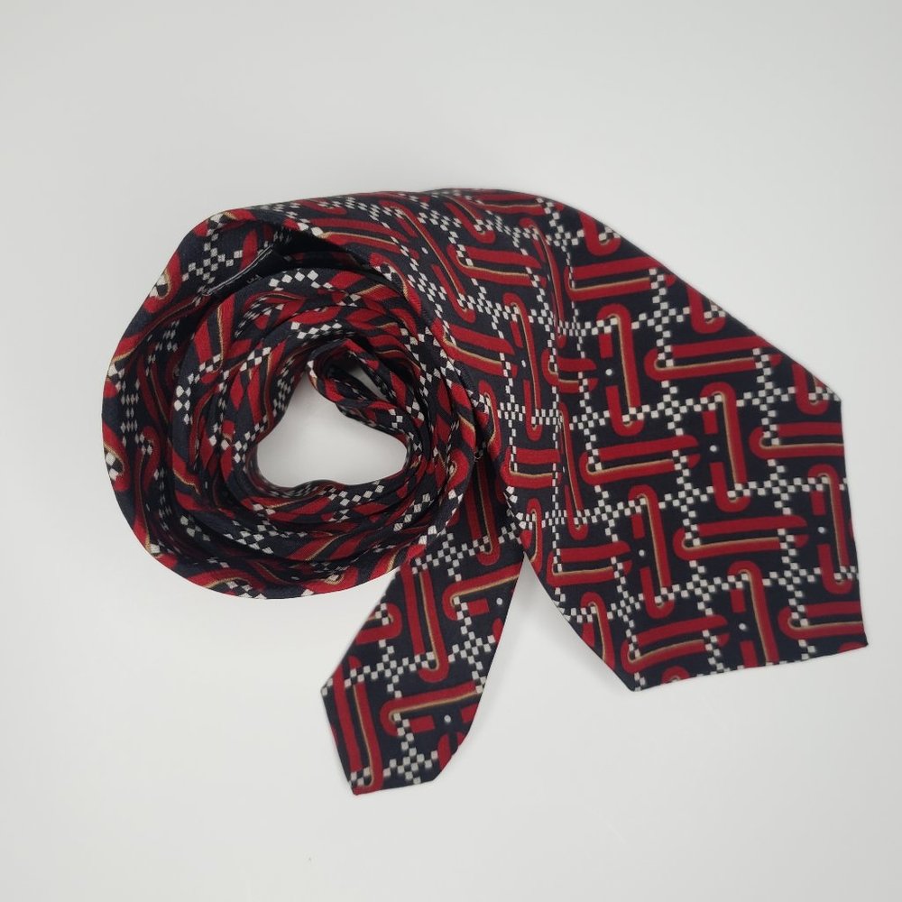 No. 106 vintage GEOFFREY BEENE silk men's necktie